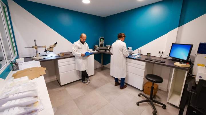 Métrologie de précision pour des pièces plastiques parfaites.