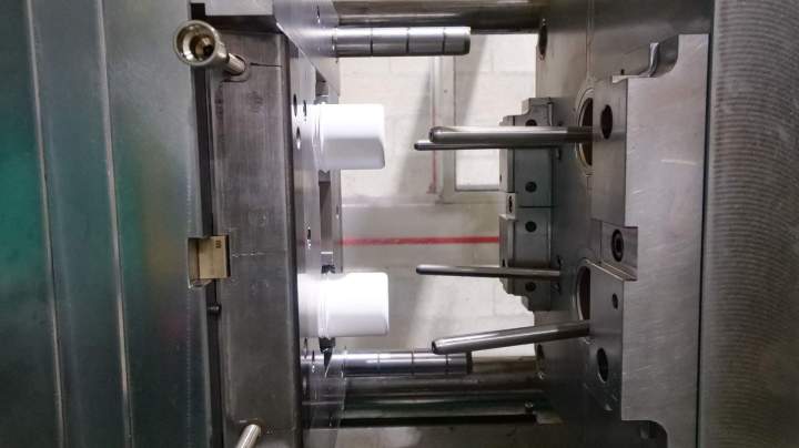 Des moules d'injection plastique industriels bien conçus, garant d’une productivité optimale.